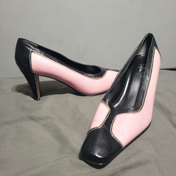 Carlos Falchi pink heels - Picture 1 of 8